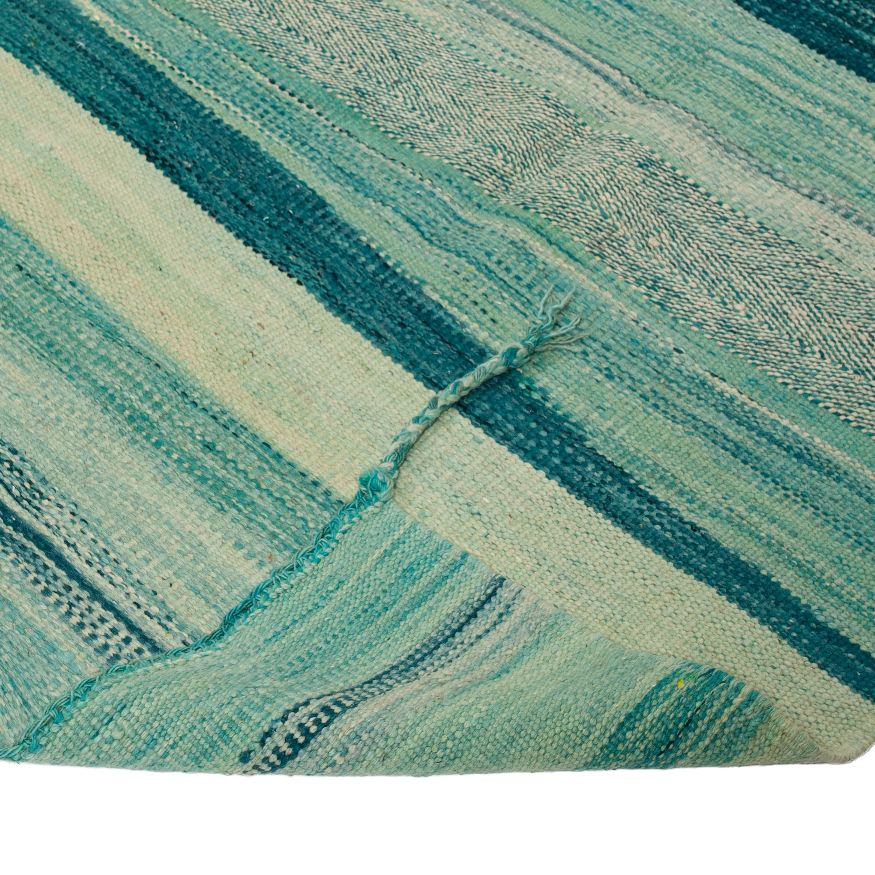 Green Flatweave Wool Rug - 9'7" x 12'