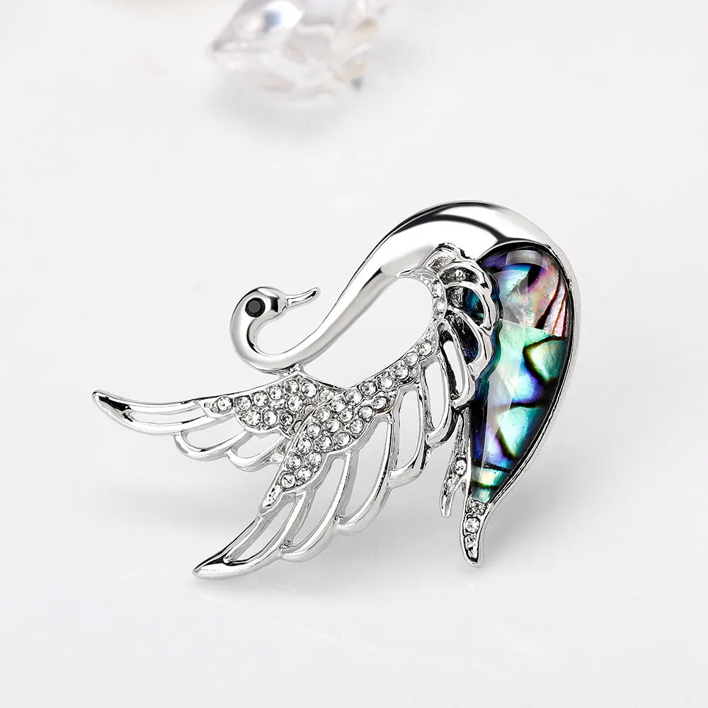 SB318 - Simple Swan Brooch