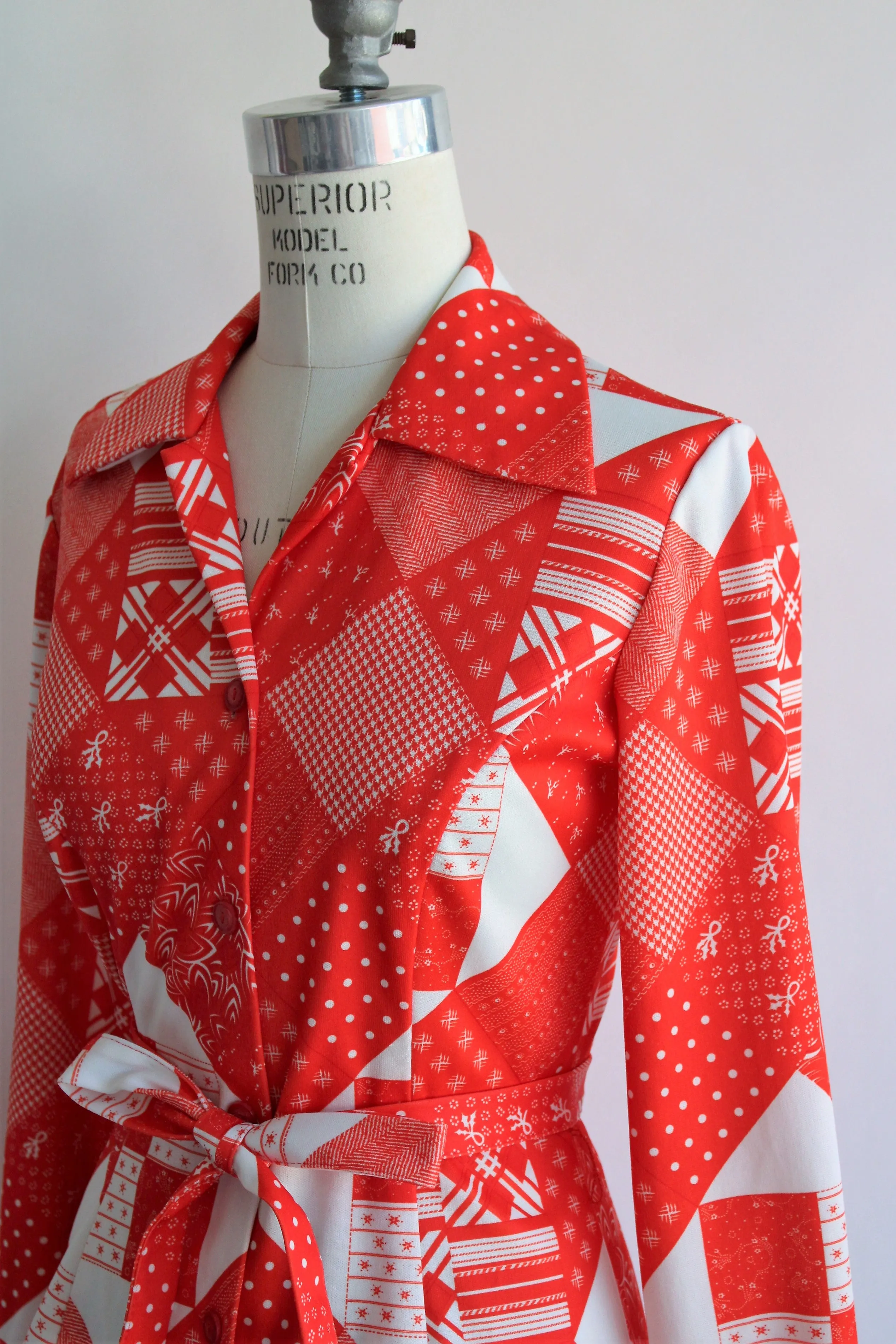 Vintage 1970s Button Down Blouse with Tie Belt