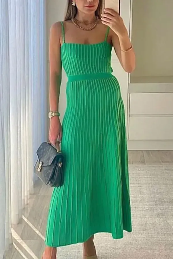 Women's Tube Top Slim High Waist Sling Knitted Dress Seaside Vacation Pleated Long Skirt